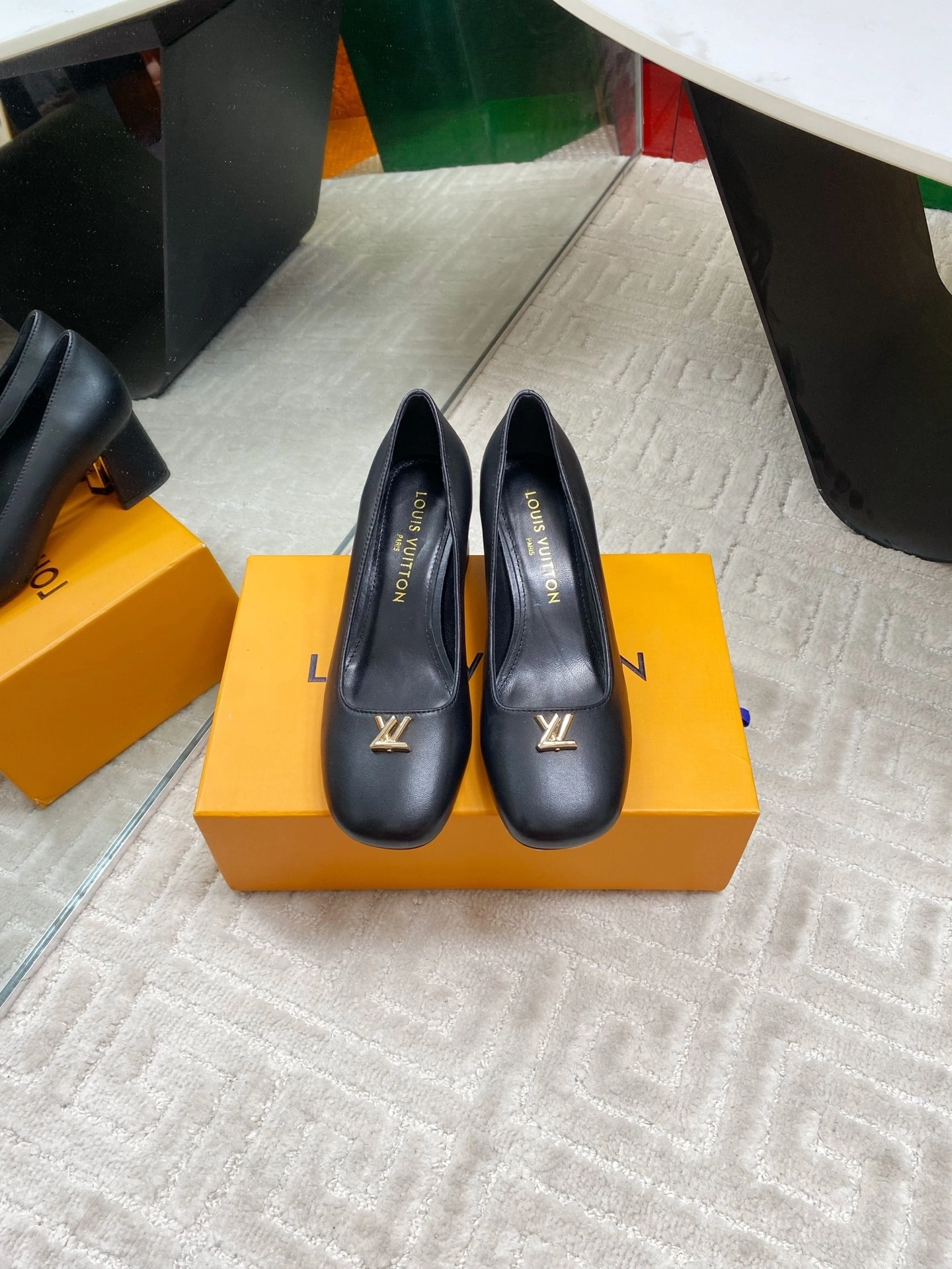 COCO-- 8V 1AGUAO cowhide sheepskin Heel height：5.5CM Swing item:E-X158D4130